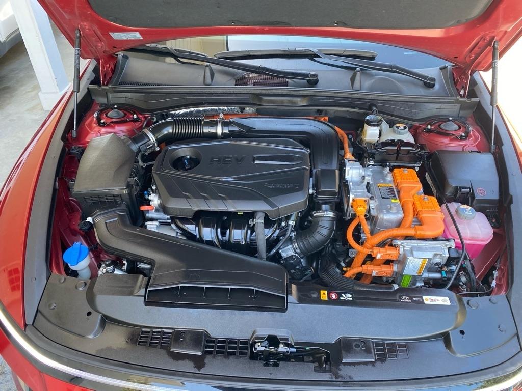 Hyundai Sonata Hybrid  2024