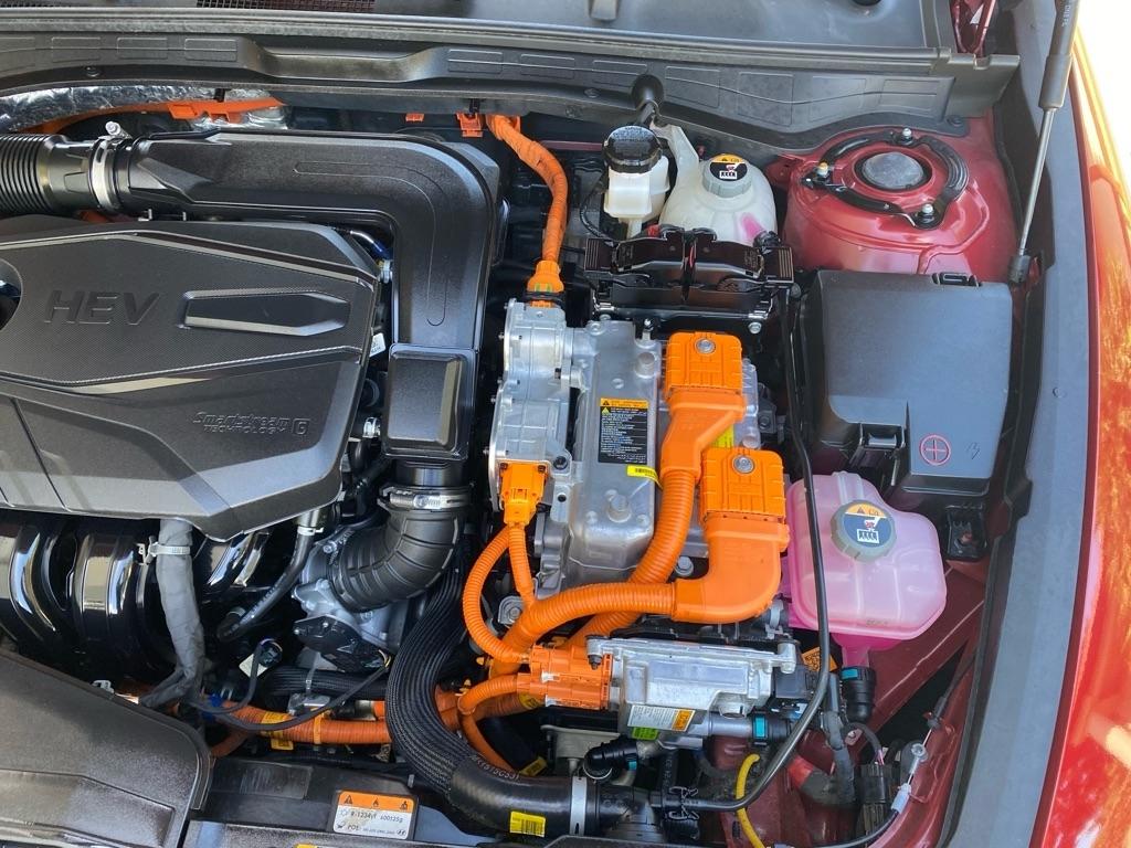Hyundai Sonata Hybrid  2024