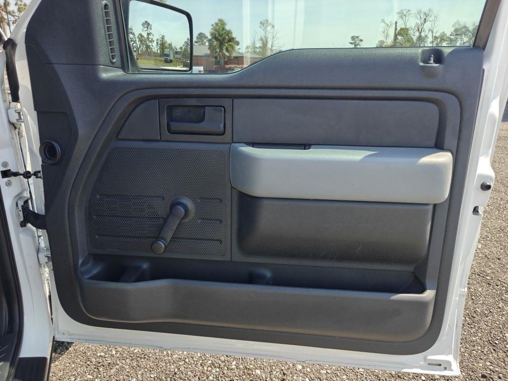 Ford F-150 XL Reg. Cab 2WD 2014