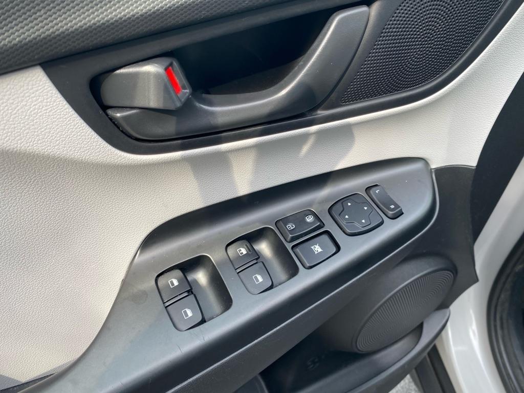 Hyundai Kona  2022
