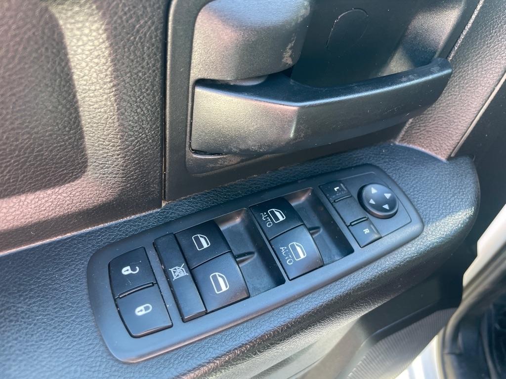 RAM 1500 Classic Tradesman Crew Cab LWB 2WD 2019