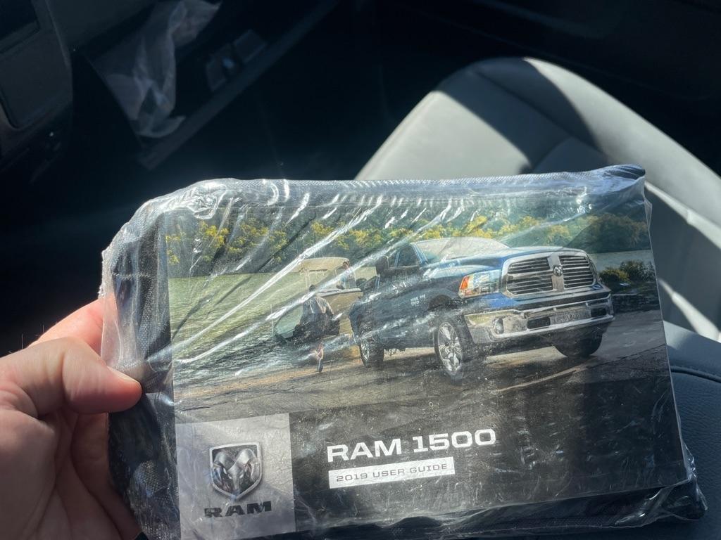 RAM 1500 Classic Tradesman Crew Cab LWB 2WD 2019