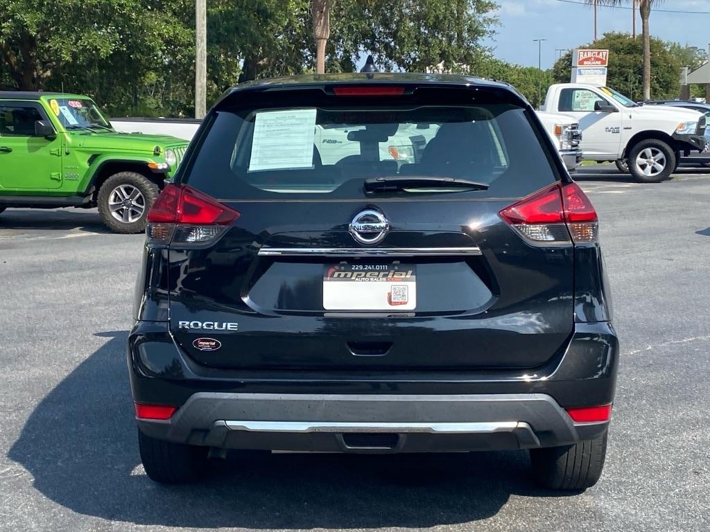 Nissan Rogue  2020