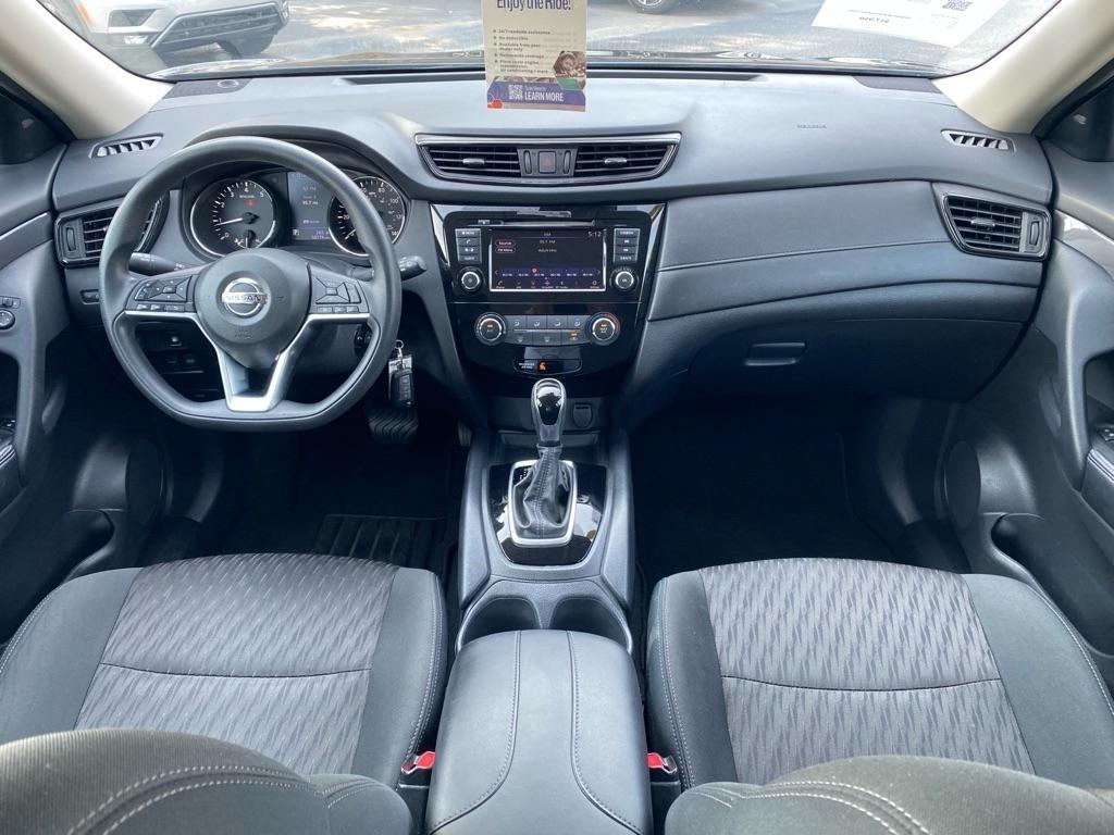 Nissan Rogue  2020
