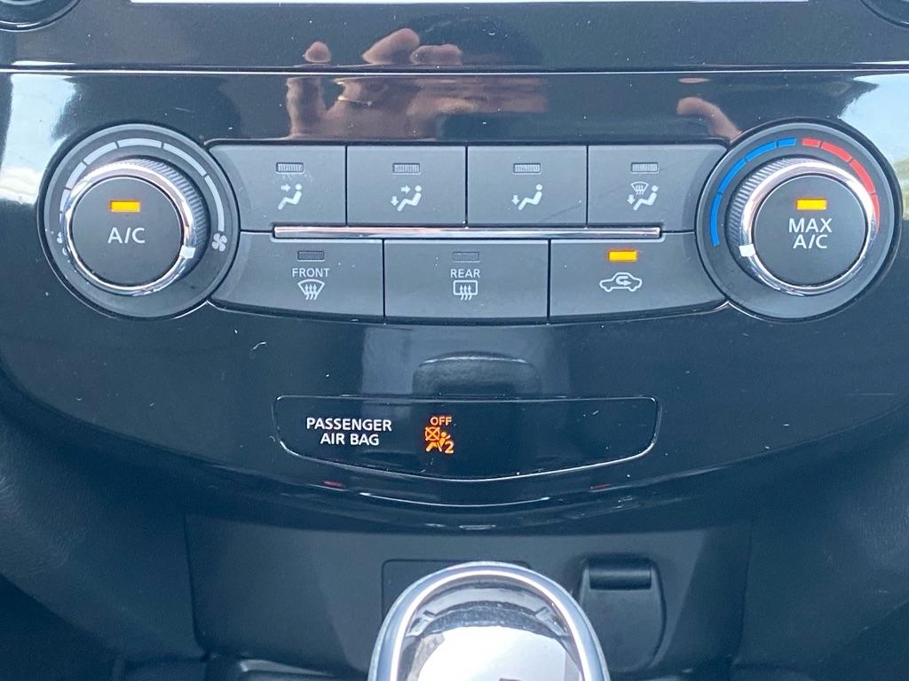 Nissan Rogue  2020
