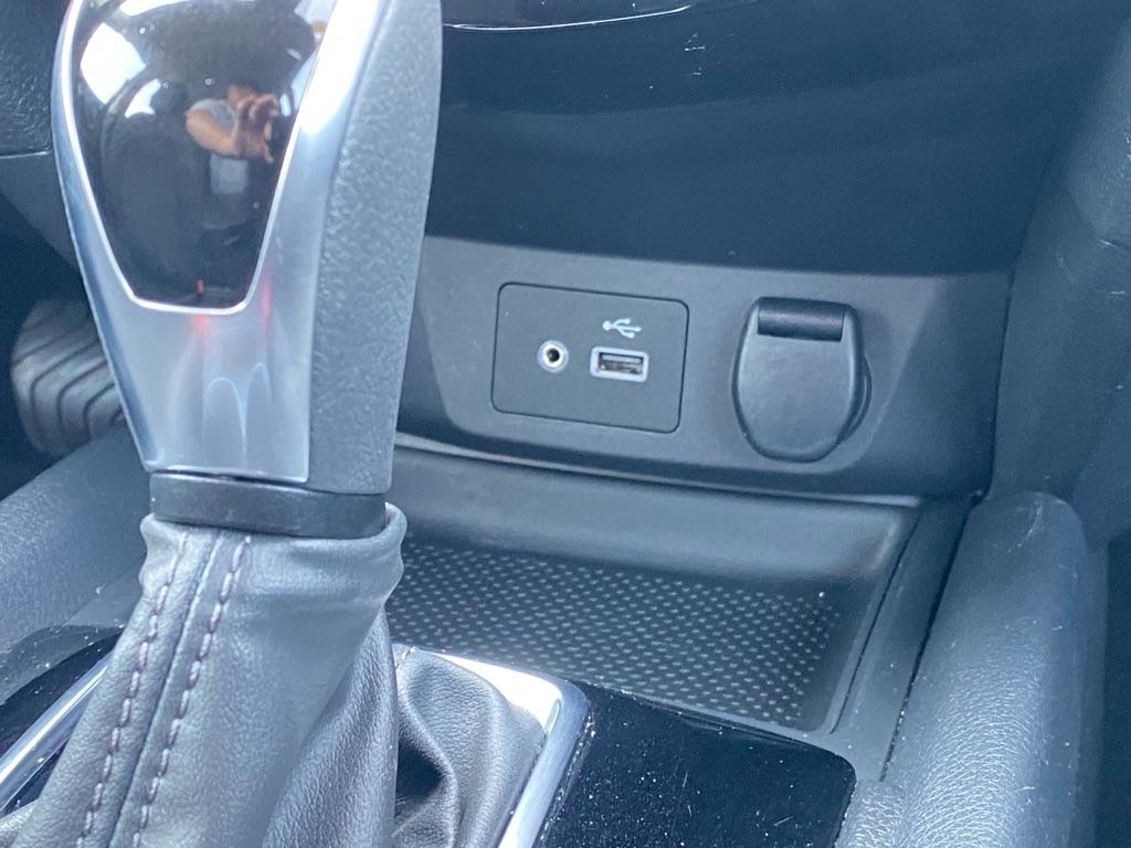 Nissan Rogue  2020