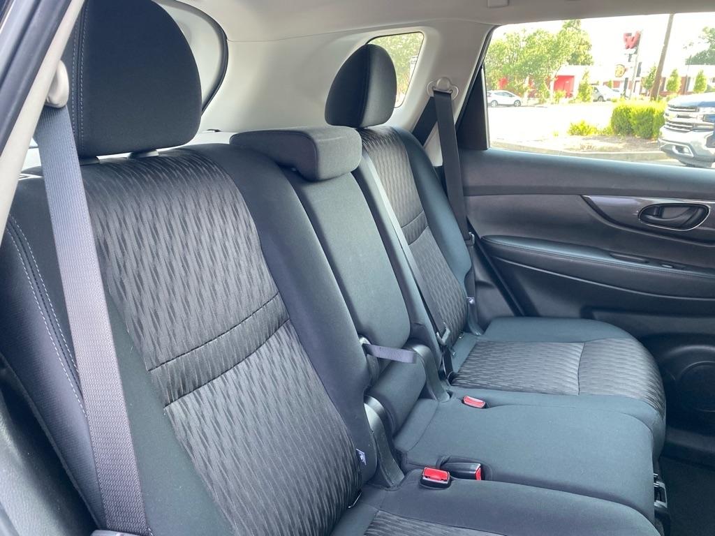 Nissan Rogue  2020