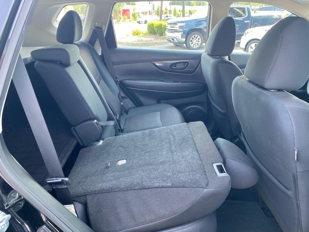 Nissan Rogue  2020