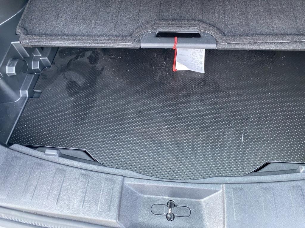 Nissan Rogue  2020