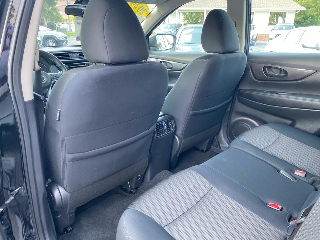 Nissan Rogue  2020