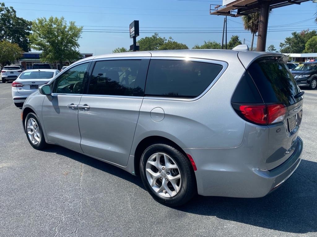 Chrysler Pacifica Touring Plus 2019