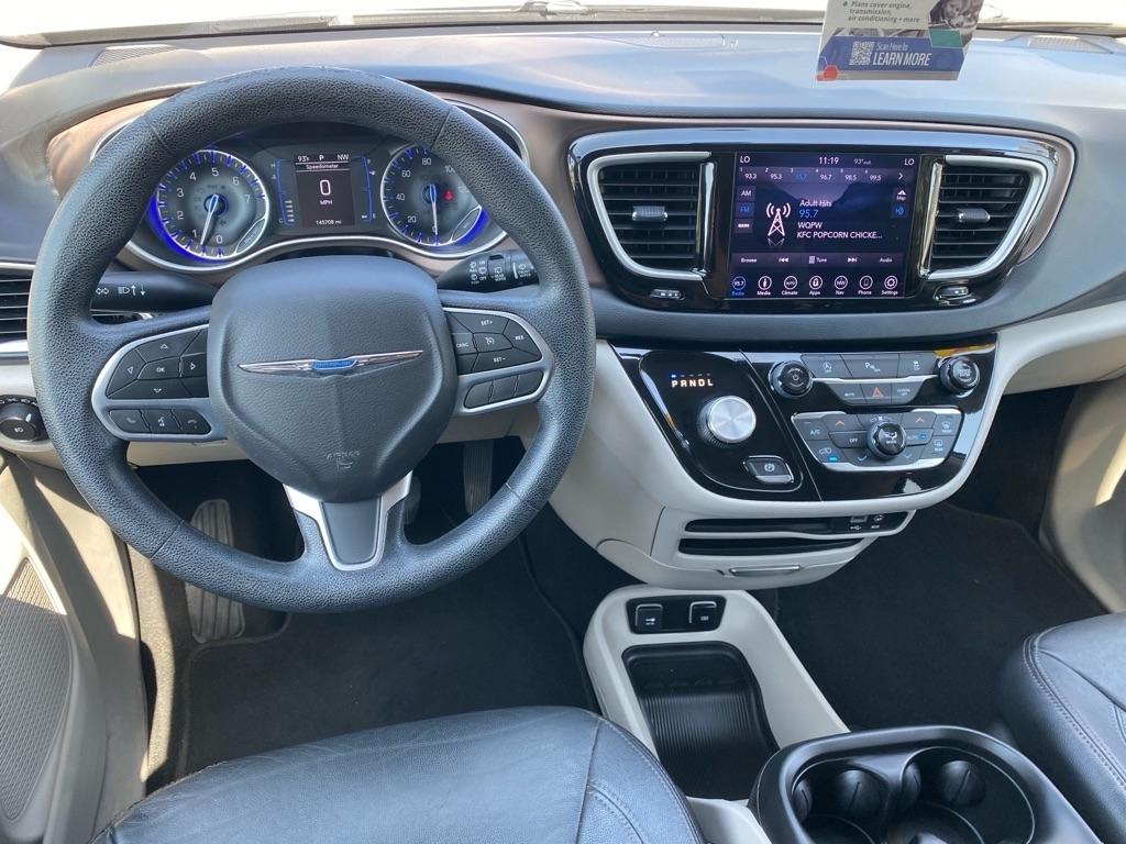 Chrysler Pacifica Touring Plus 2019