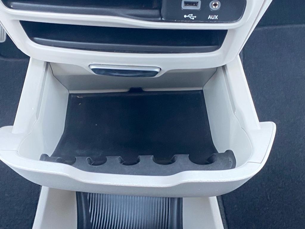 Chrysler Pacifica Touring Plus 2019