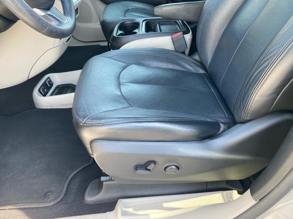Chrysler Pacifica Touring Plus 2019