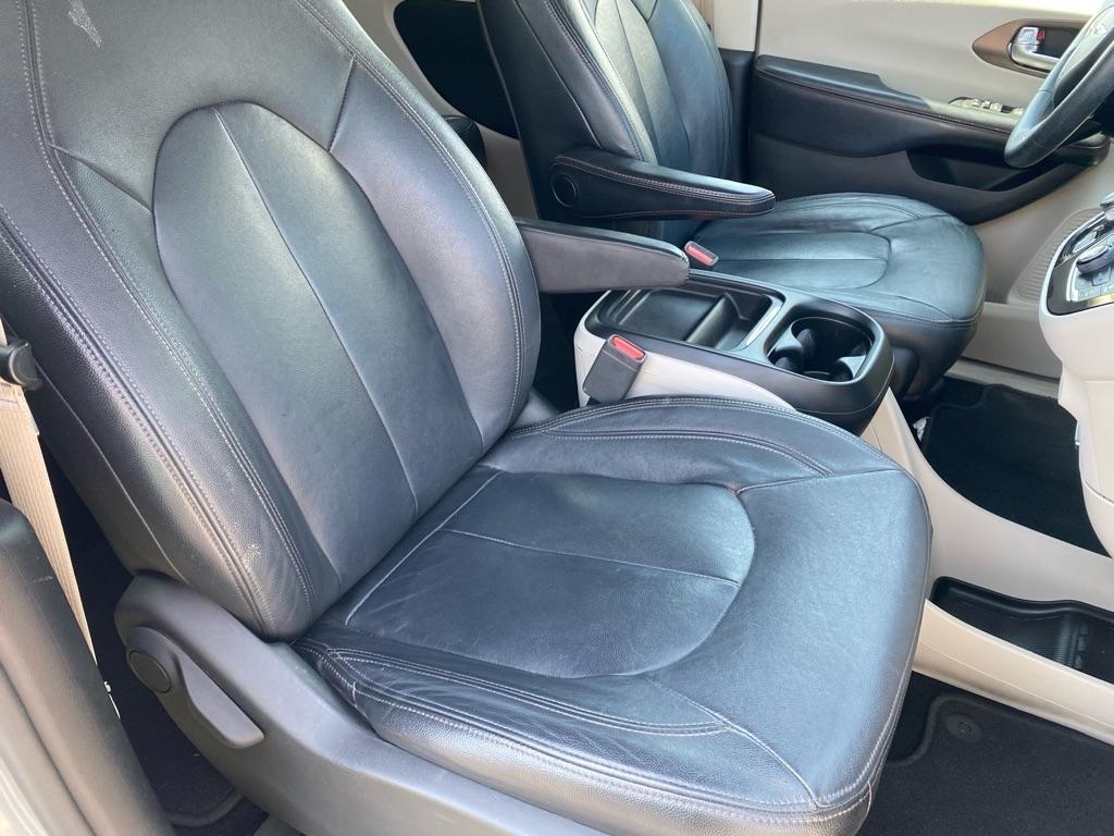 Chrysler Pacifica Touring Plus 2019