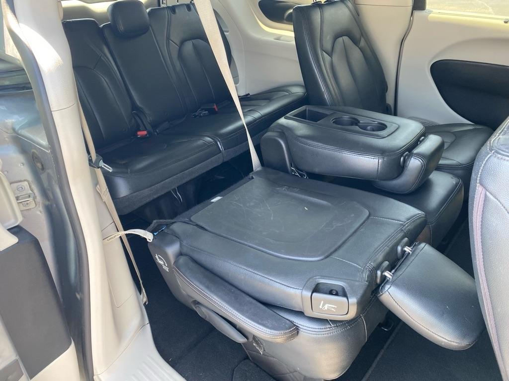 Chrysler Pacifica Touring Plus 2019