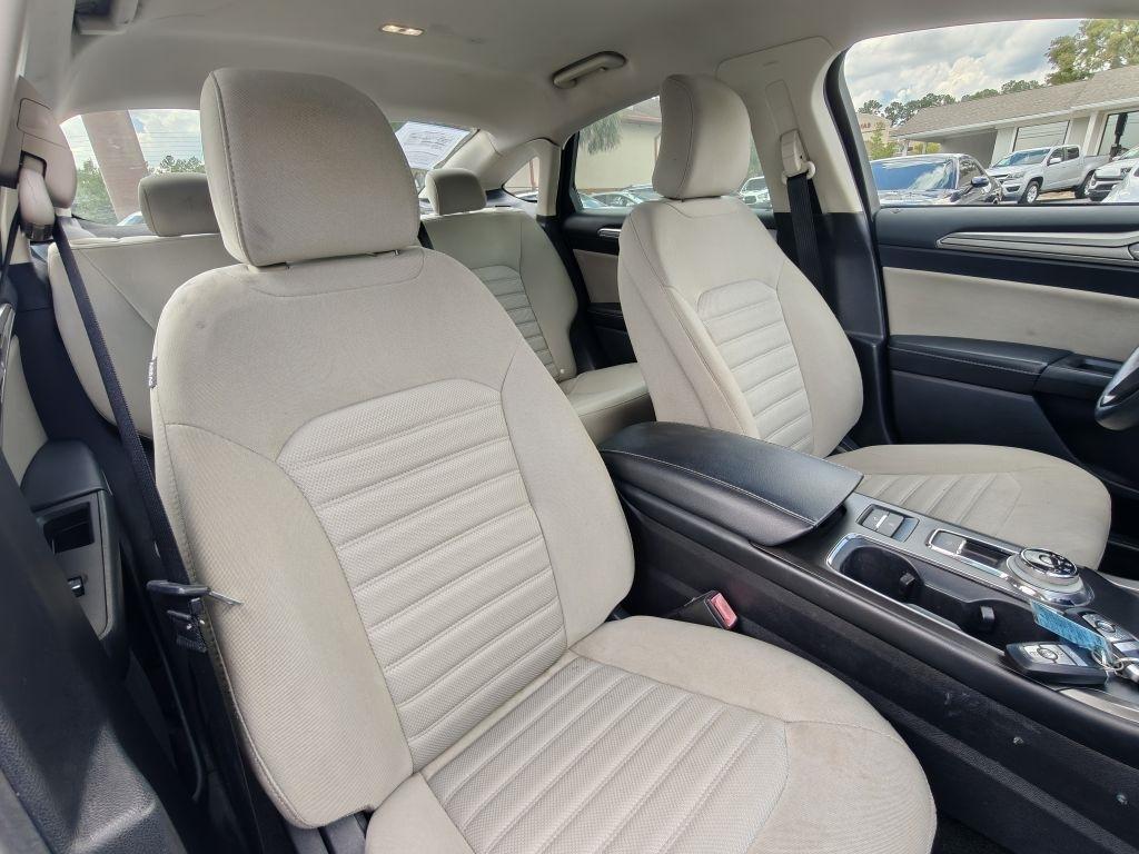 Ford Fusion Hybrid  2018