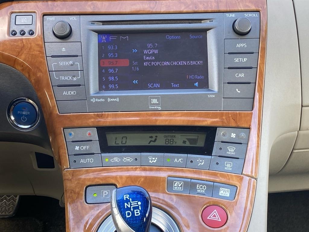 Toyota Prius  2012