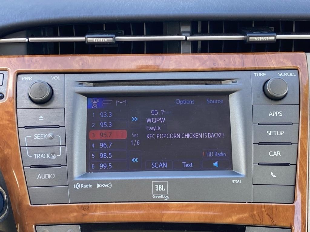 Toyota Prius  2012
