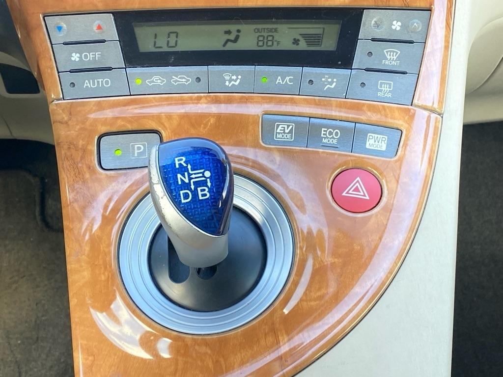 Toyota Prius  2012