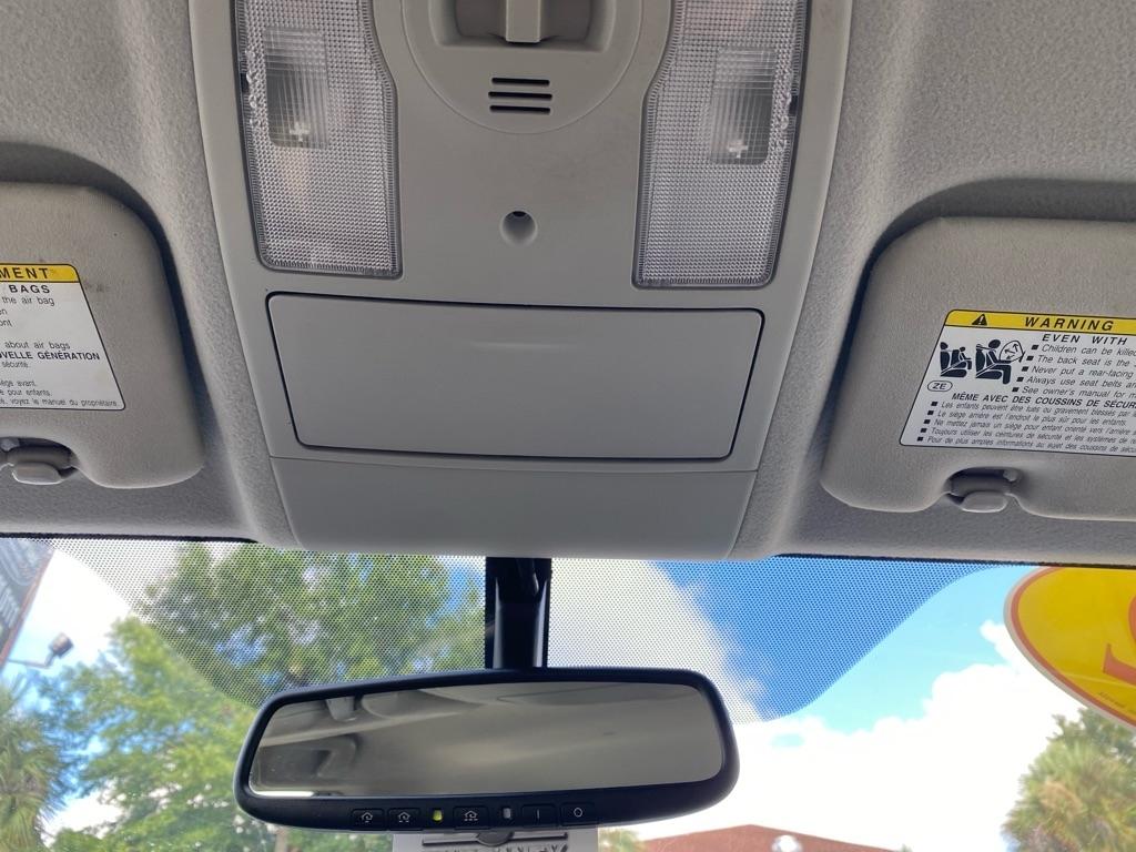 Toyota Prius  2012