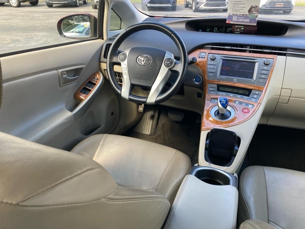 Toyota Prius  2012