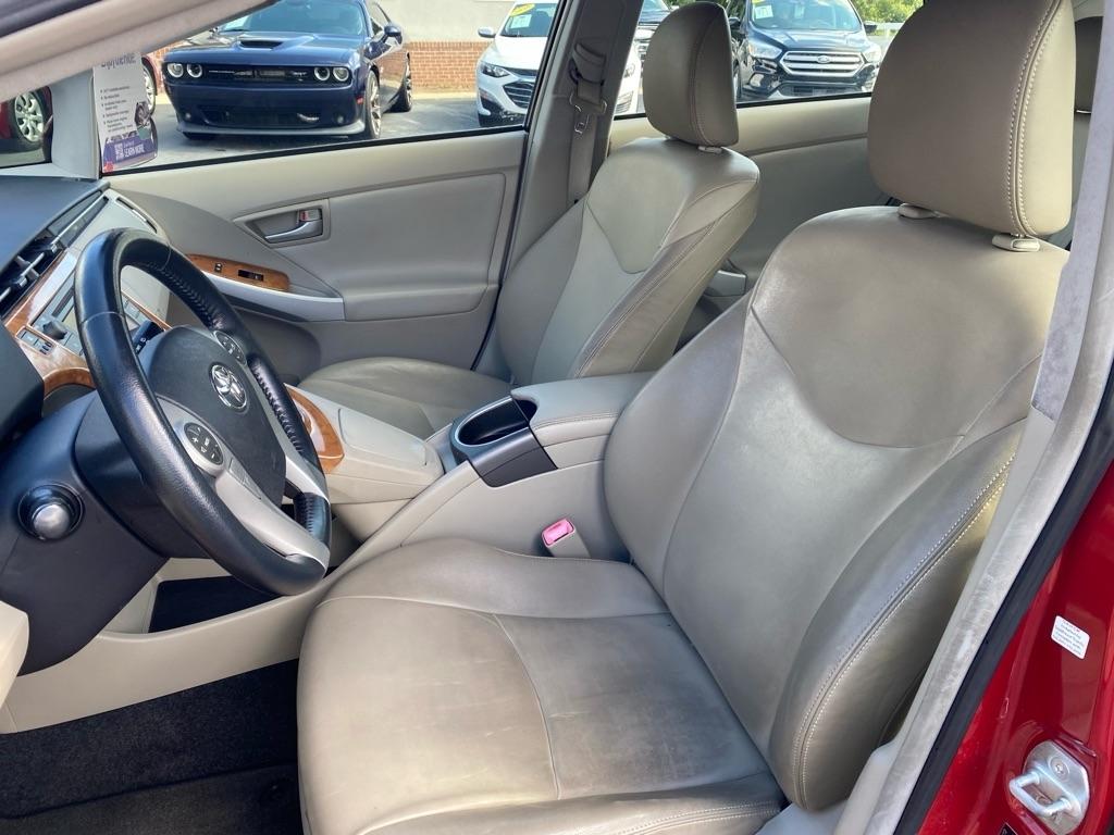 Toyota Prius  2012