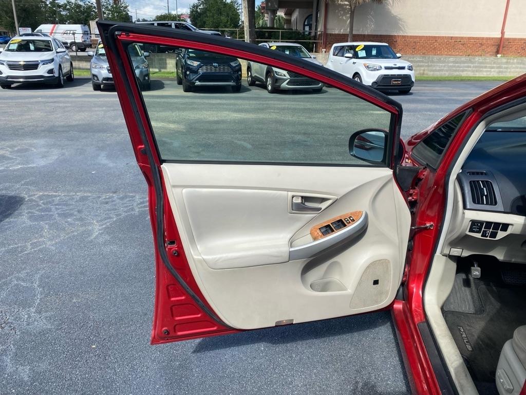 Toyota Prius  2012