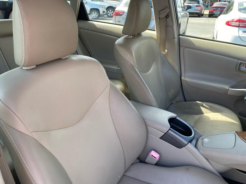 Toyota Prius  2012