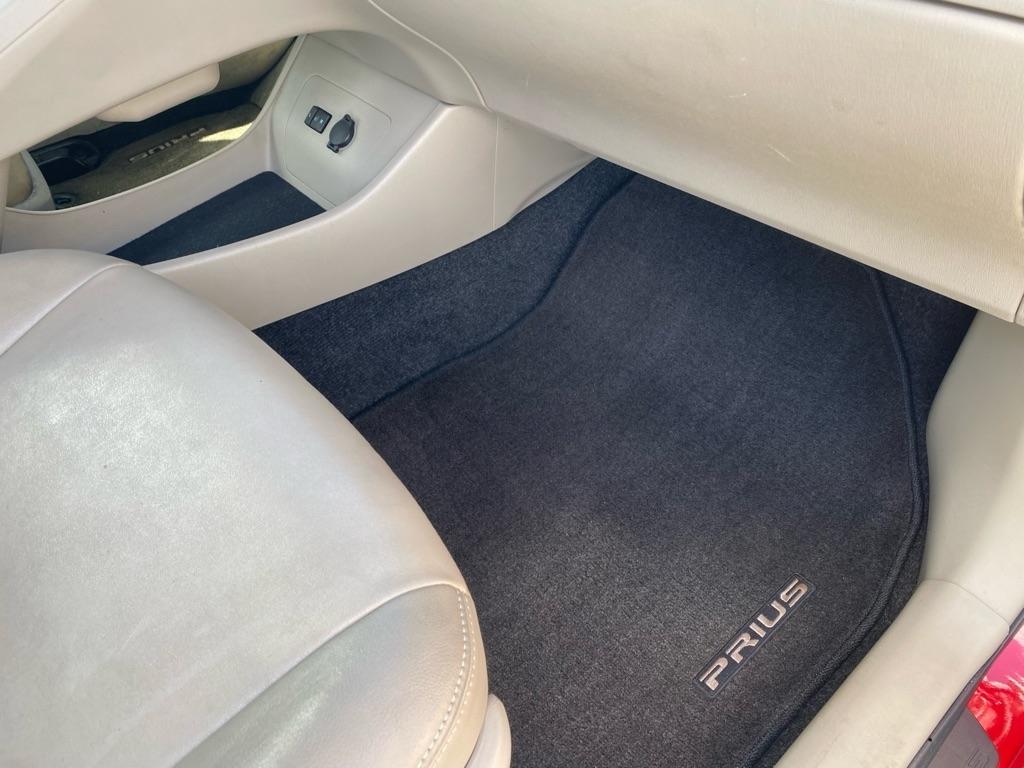Toyota Prius  2012