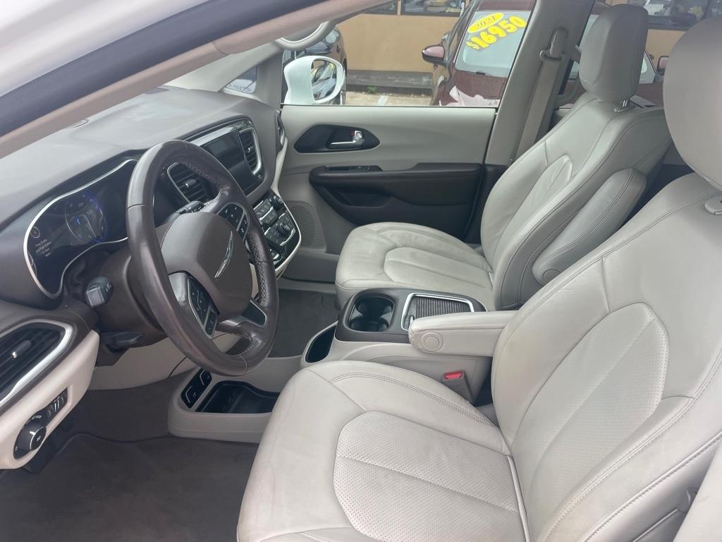 Chrysler Pacifica  2020