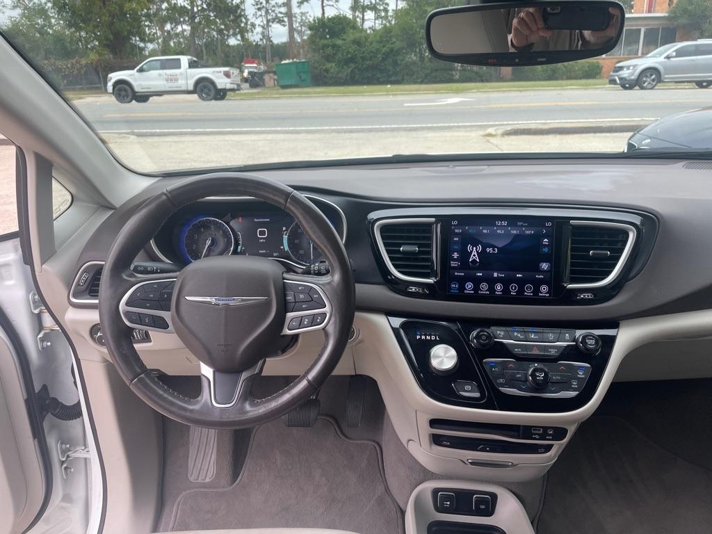 Chrysler Pacifica  2020