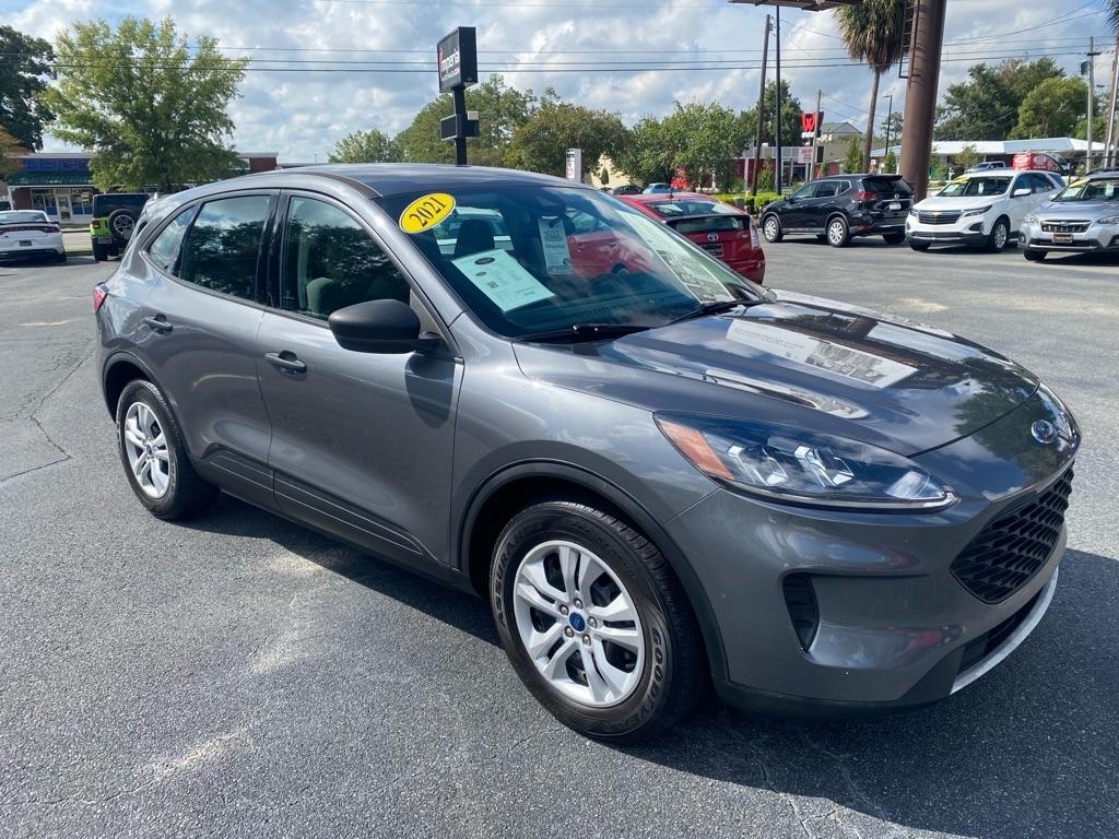 Ford Escape  2021