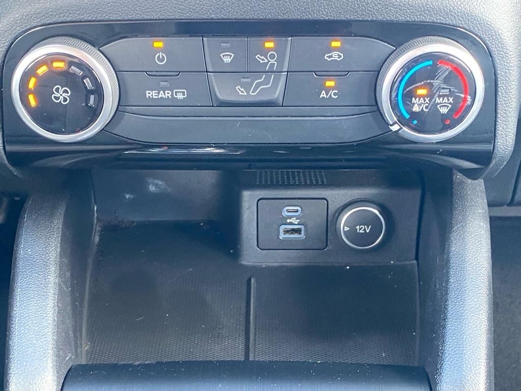 Ford Escape  2021