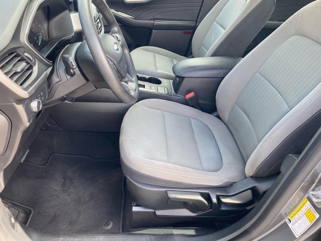 Ford Escape  2021