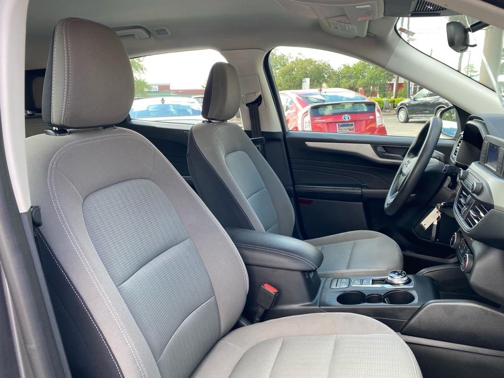 Ford Escape  2021