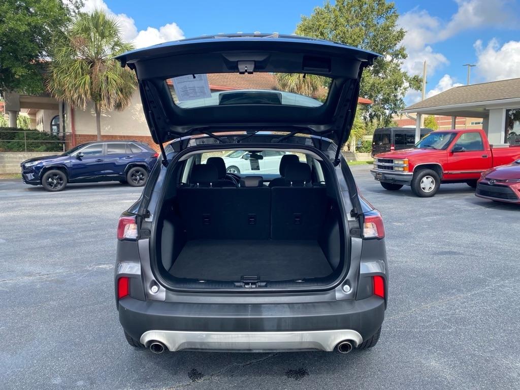 Ford Escape  2021