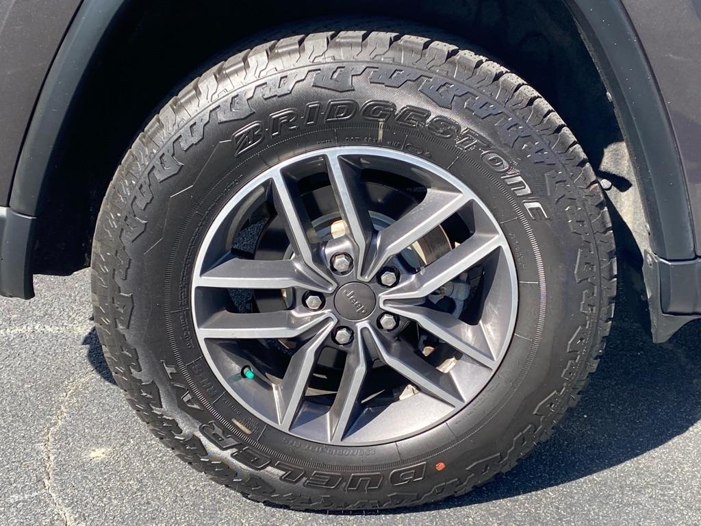 Jeep Grand Cherokee Limited 4D SUV 4WD 2019