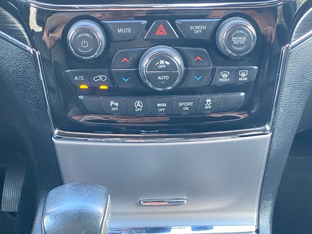 Jeep Grand Cherokee Limited 4D SUV 4WD 2019