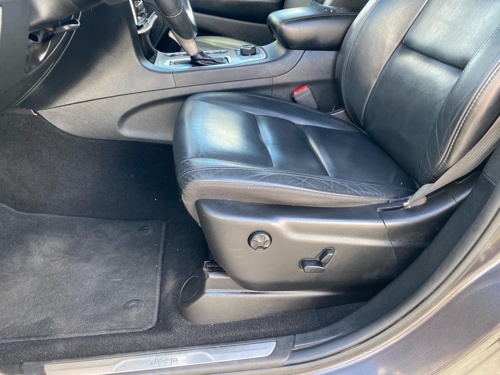 Jeep Grand Cherokee Limited 4D SUV 4WD 2019