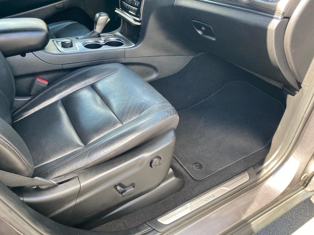 Jeep Grand Cherokee Limited 4D SUV 4WD 2019