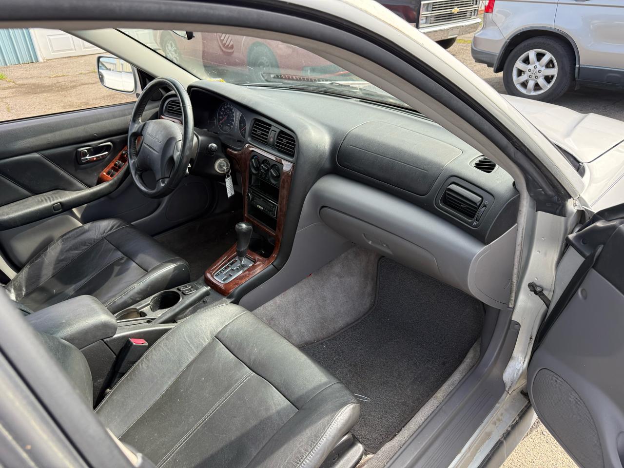 Subaru Outback Limited Sedan 2004