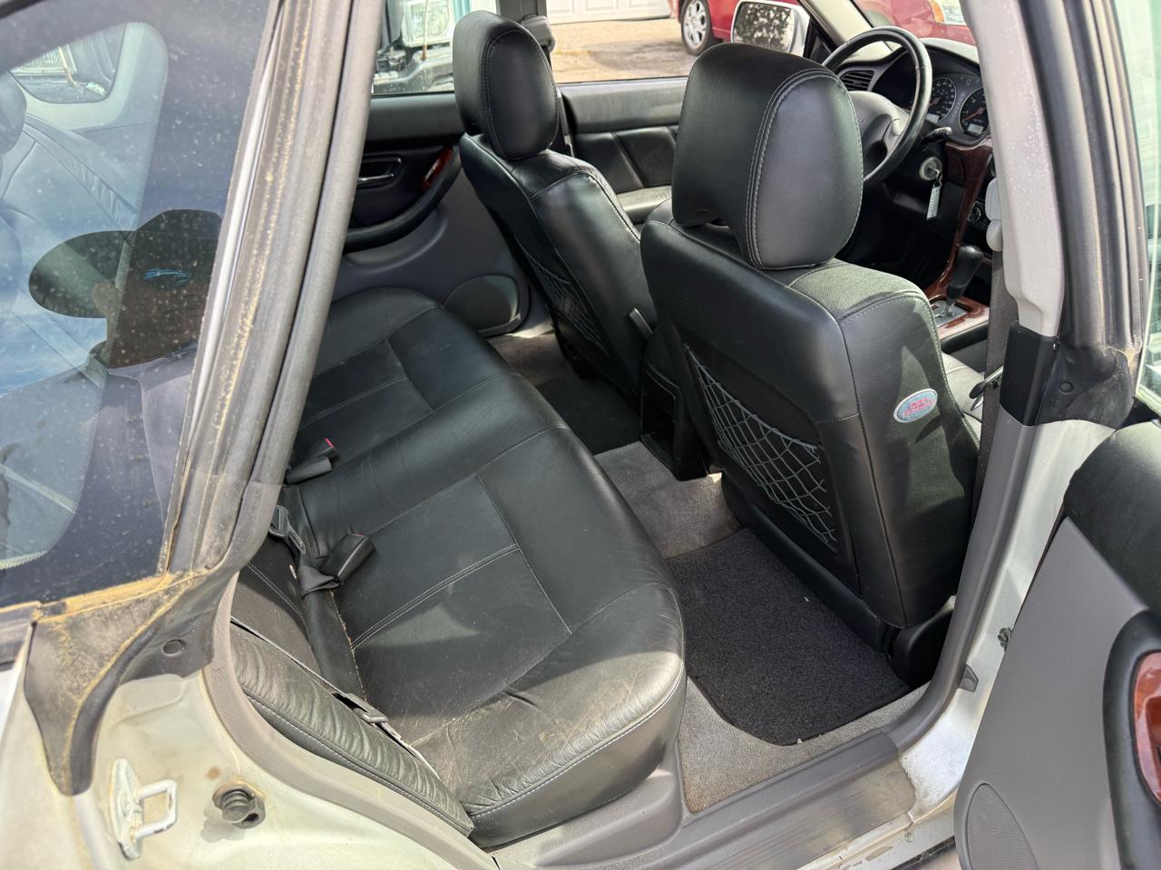 Subaru Outback Limited Sedan 2004