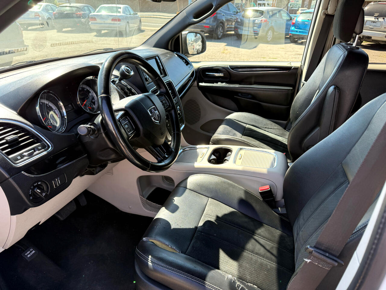 Dodge Grand Caravan SXT 2017 Dodge Grand Caravan SXT 2017