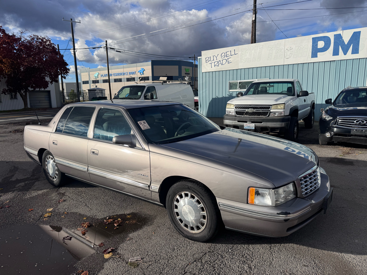 Cadillac DeVille Base 1998 Cadillac DeVille Base 1998
