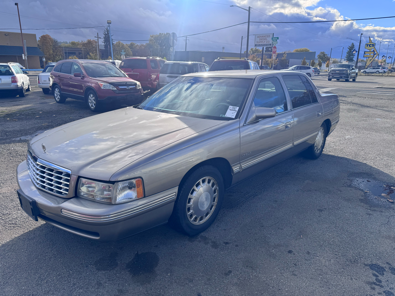 Cadillac DeVille Base 1998 Cadillac DeVille Base 1998