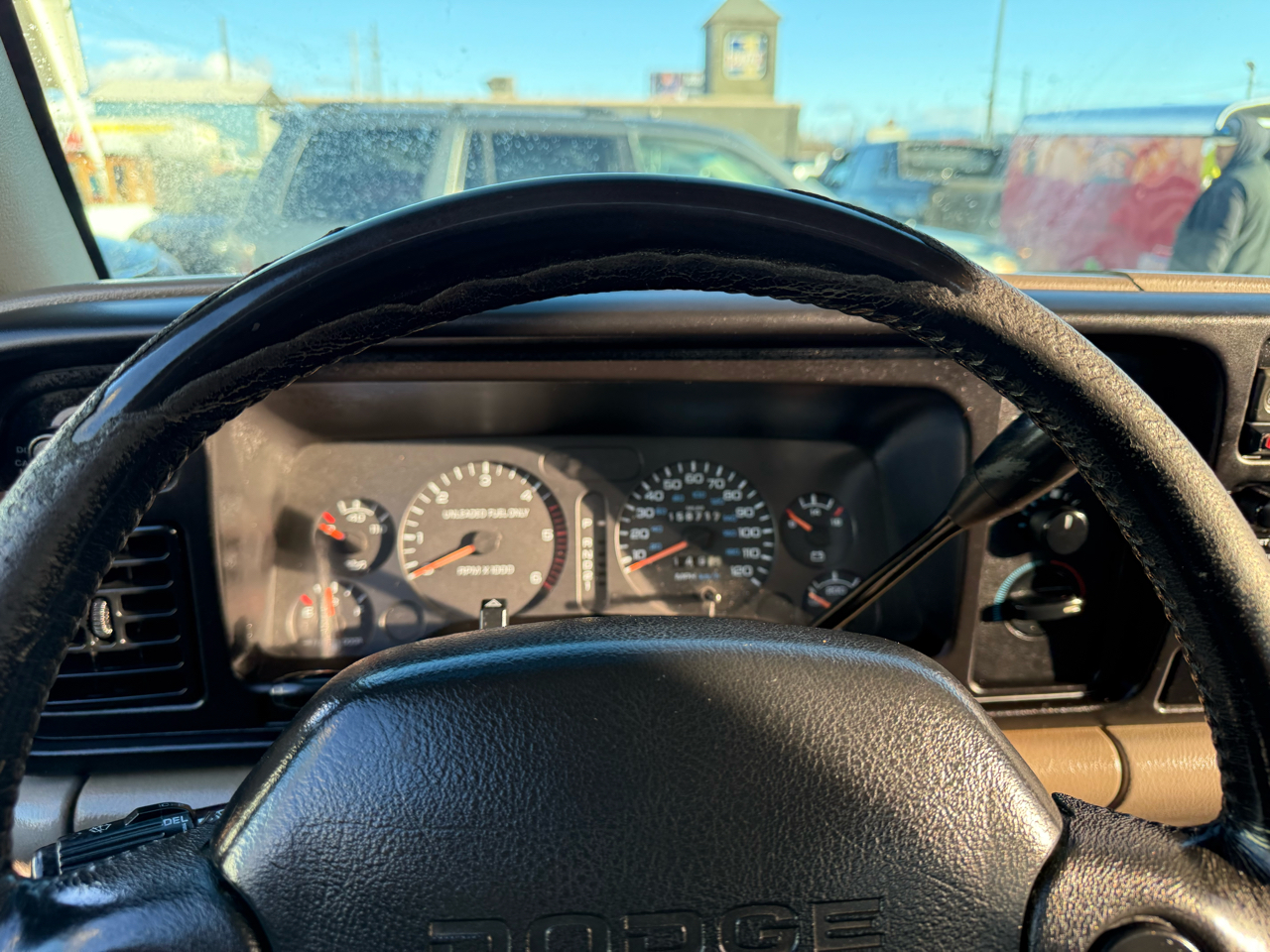 Dodge Ram 2500 ST Club Cab 8-ft. Bed 4WD 1995