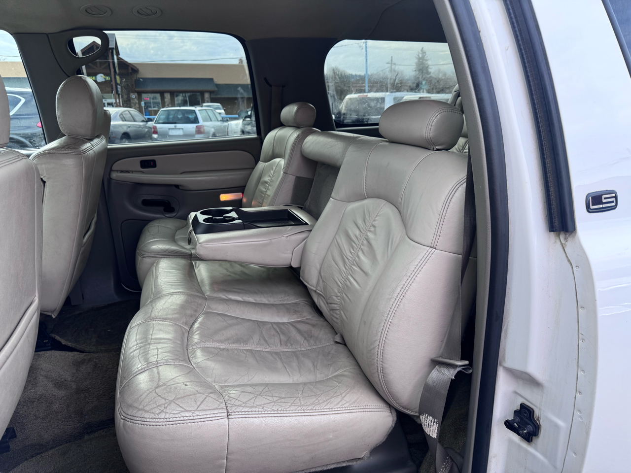 Chevrolet Suburban C1500 2WD 2001