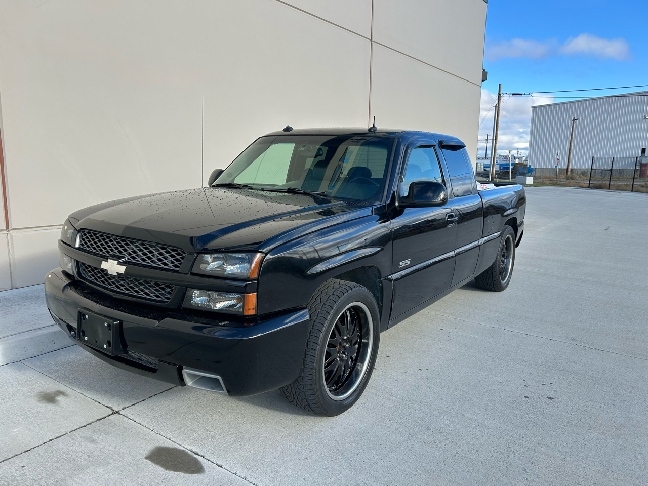 Chevrolet Silverado 1500 SS Ext. Cab Short Bed AWD 2003
