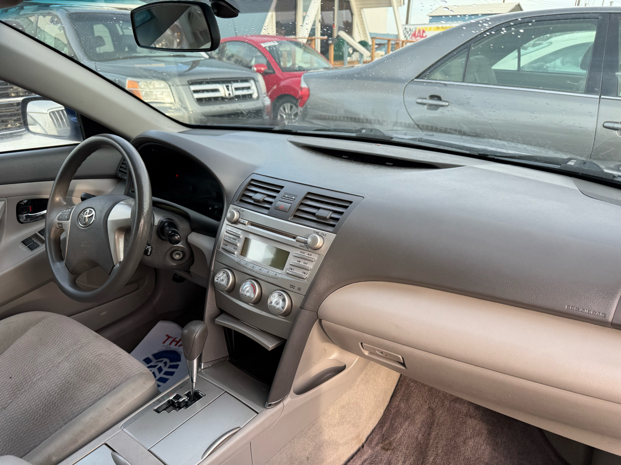 Toyota Camry Base 6-Spd AT 2011